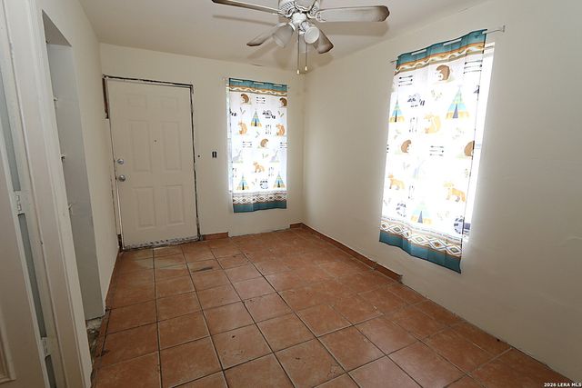 910 Culebra, San Antonio, TX 78201