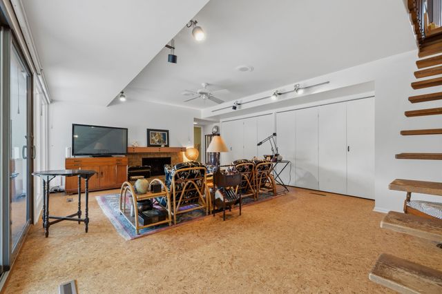 1405 S Deer Road, West Des Moines, IA 50266
