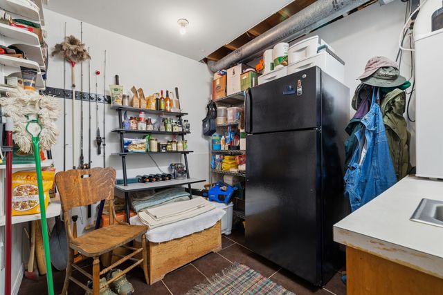 1405 S Deer Road, West Des Moines, IA 50266