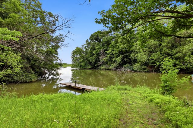 1405 S Deer Road, West Des Moines, IA 50266