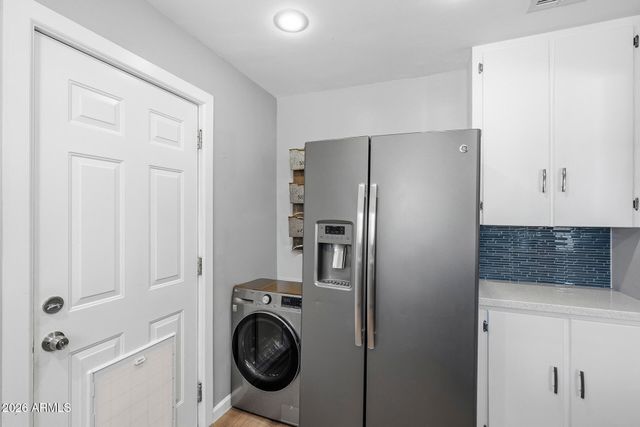 9031 N 2ND Drive, Phoenix, AZ 85021