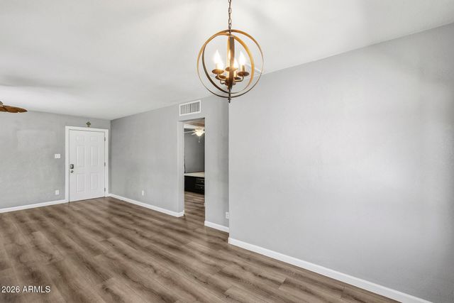 9031 N 2ND Drive, Phoenix, AZ 85021