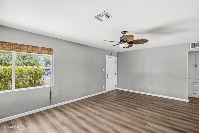 9031 N 2ND Drive, Phoenix, AZ 85021