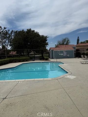 611 N Driftwood, Rialto, CA 92376