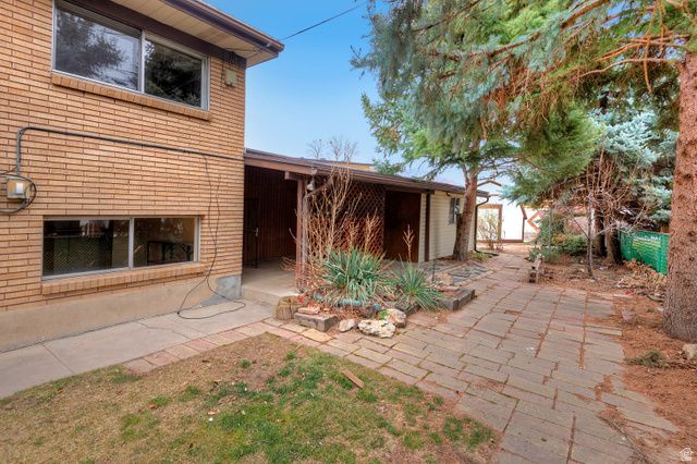 4038 S GOLDEN CIR, Millcreek, UT 84124