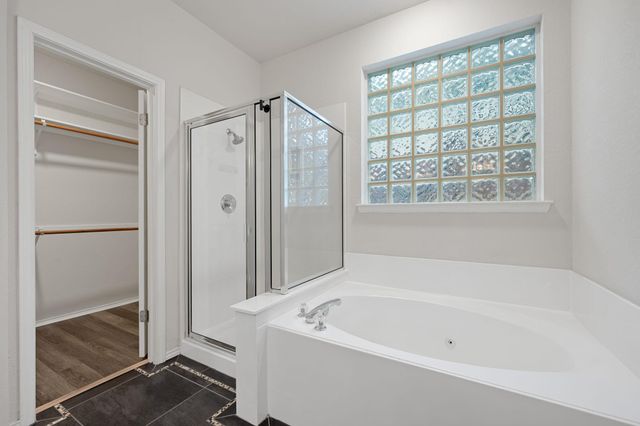 2305 Little Elm TRL, Cedar Park, TX 78613