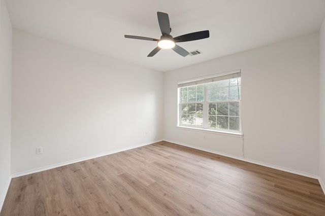 2305 Little Elm TRL, Cedar Park, TX 78613