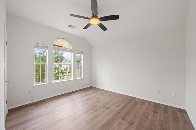 2305 Little Elm TRL, Cedar Park, TX 78613
