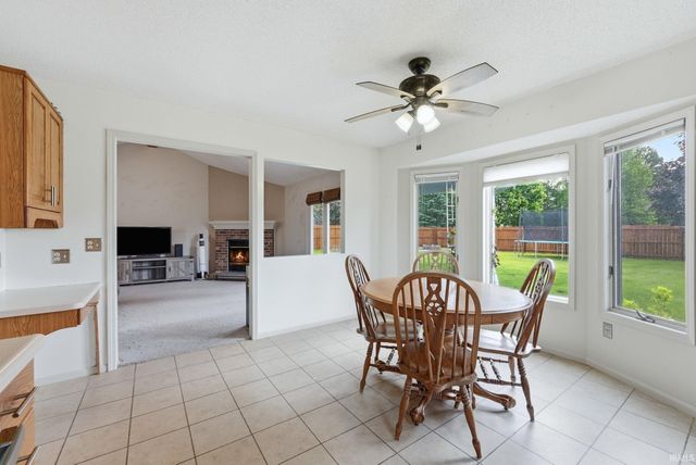 6023 Tomahawk Trail, Fort Wayne, IN 46804