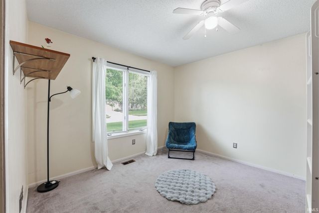 6023 Tomahawk Trail, Fort Wayne, IN 46804