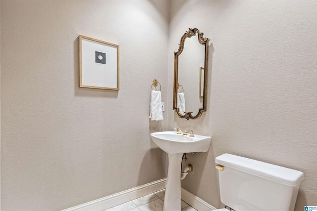 1525 WINGFIELD COURT, Birmingham, AL 35242