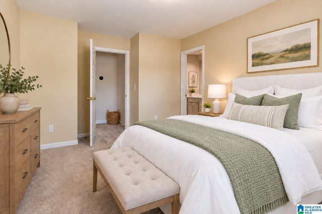 1525 WINGFIELD COURT, Birmingham, AL 35242