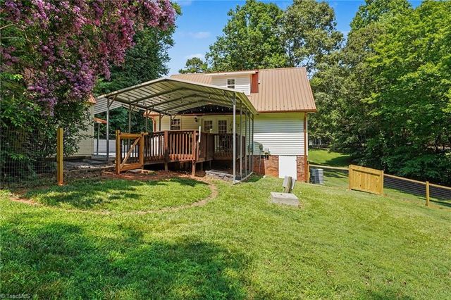 4243 Hunters Run, Trinity, NC 27370