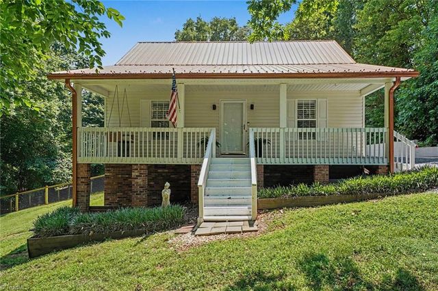 4243 Hunters Run, Trinity, NC 27370