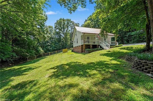 4243 Hunters Run, Trinity, NC 27370