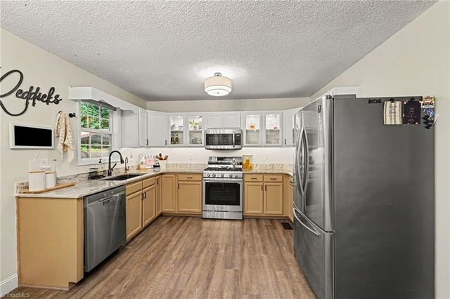 4243 Hunters Run, Trinity, NC 27370