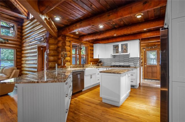 8199 W PINOAK COURT, Homosassa, FL 34448