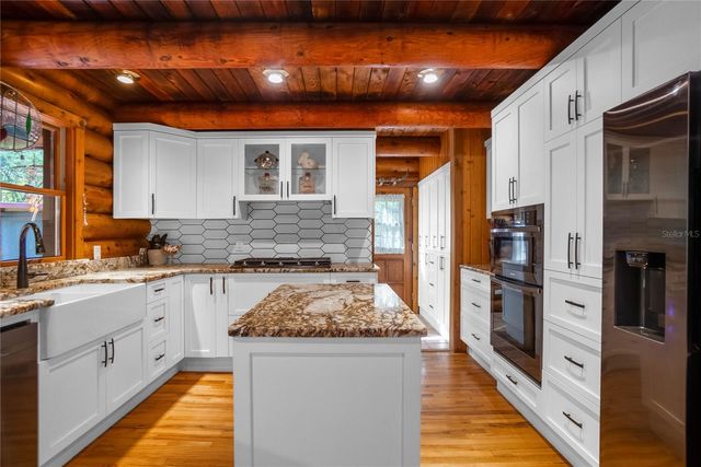 8199 W PINOAK COURT, Homosassa, FL 34448