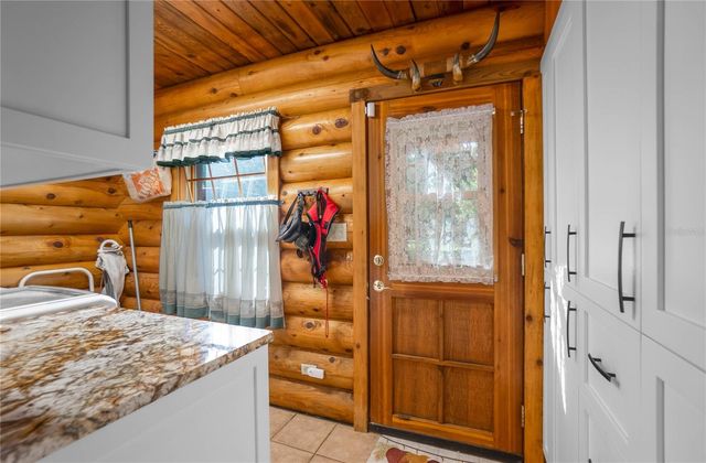 8199 W PINOAK COURT, Homosassa, FL 34448