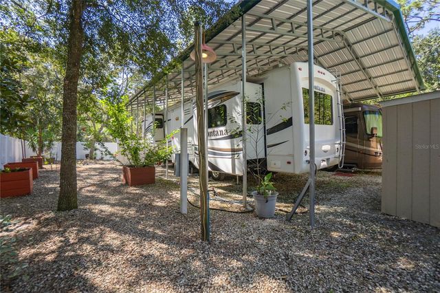 8199 W PINOAK COURT, Homosassa, FL 34448