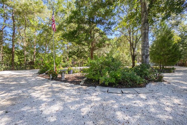 8199 W PINOAK COURT, Homosassa, FL 34448