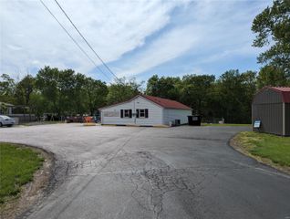705 Burks Road, Farmington, MO 63640