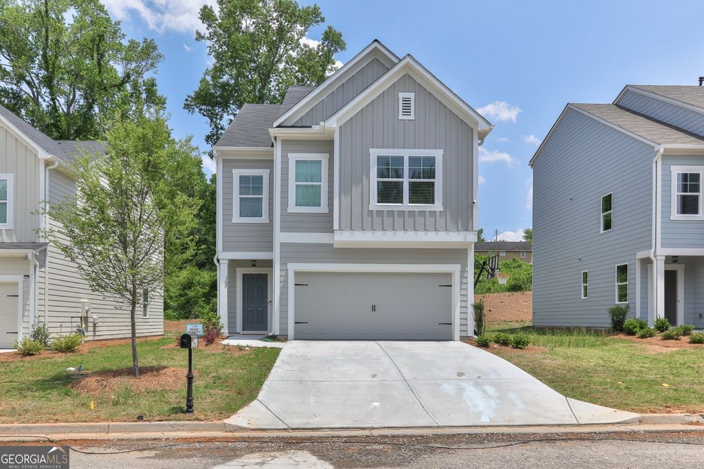 162 Millers Lane, Calhoun, GA 30701