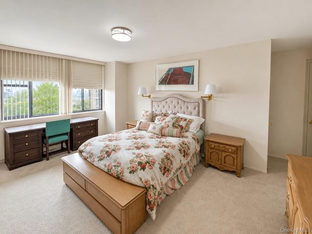 27110 Grand Central Parkway 24B, Floral Park, NY 11005