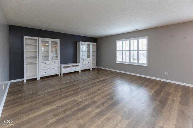 2810 Bluewood Way, Plainfield, IN 46168