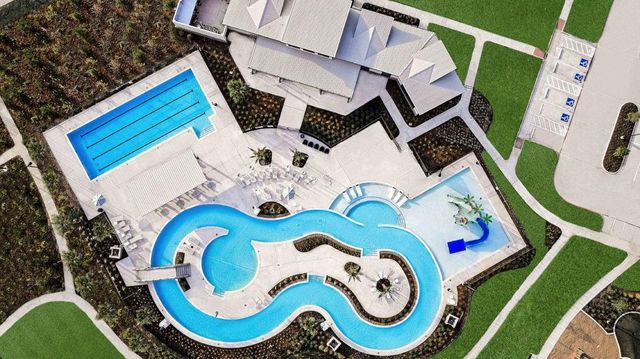 8206 Wave Arbor Drive, Cypress, TX 77433