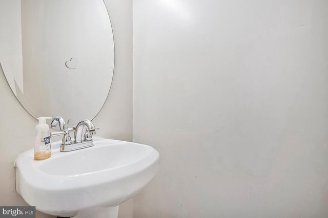 3516 REISTERSTOWN RD, Baltimore, MD 21215