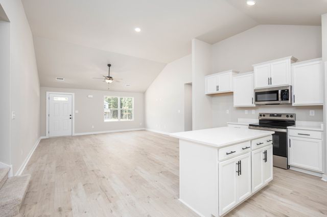 106 Cherry Blossom Way, Dickson, TN 37055