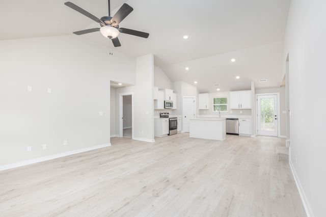 106 Cherry Blossom Way, Dickson, TN 37055