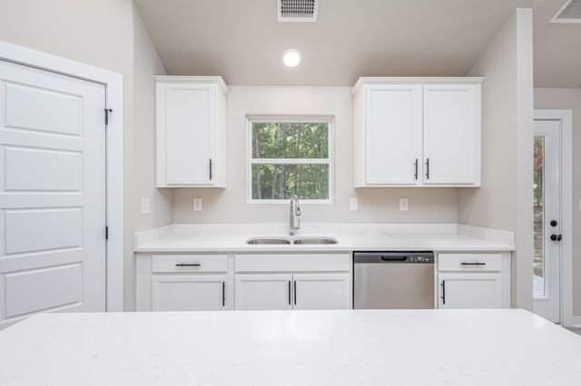 106 Cherry Blossom Way, Dickson, TN 37055