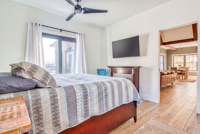 60 Daredevil Drive, Athens, NY 12015