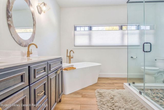 60 Daredevil Drive, Athens, NY 12015