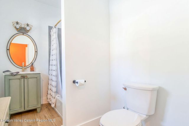 60 Daredevil Drive, Athens, NY 12015