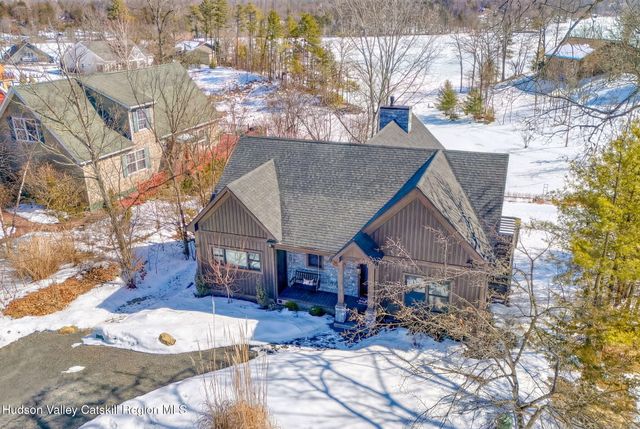 60 Daredevil Drive, Athens, NY 12015