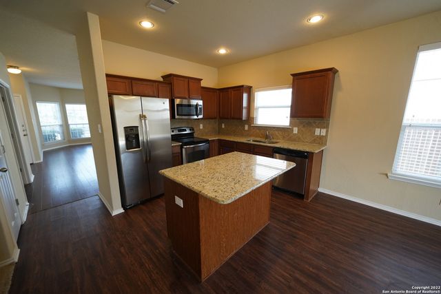 2956 Mineral Springs, Schertz, TX 78108