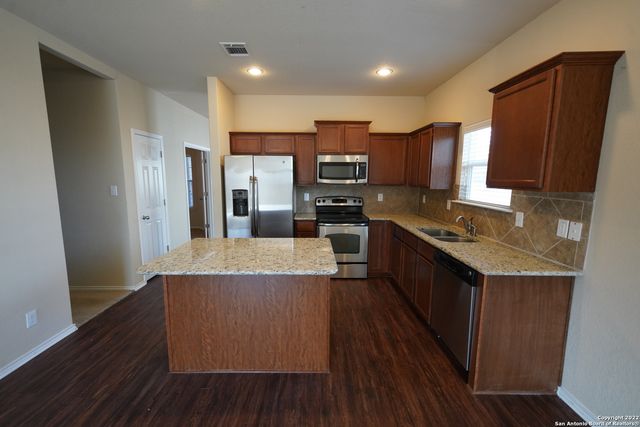 2956 Mineral Springs, Schertz, TX 78108