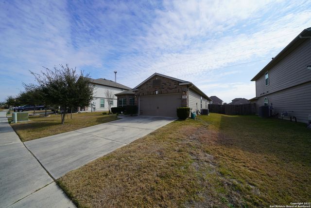 2956 Mineral Springs, Schertz, TX 78108