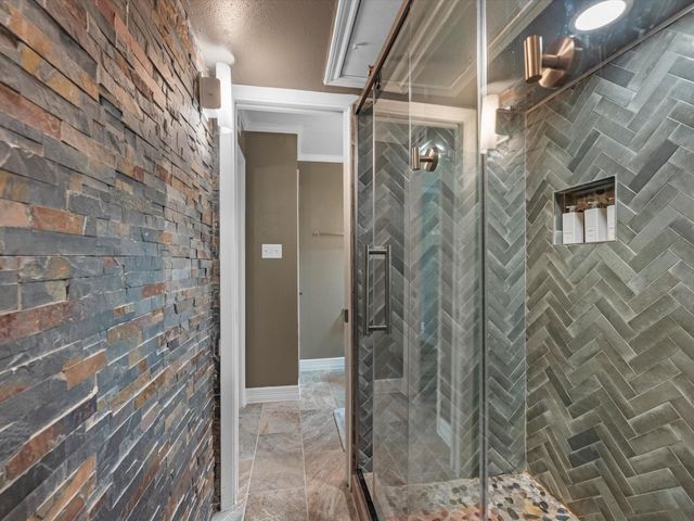 505 Westcott Street 308, Houston, TX 77007