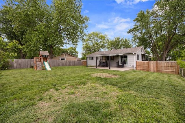 309 NE 88th Terrace, Kansas City, MO 64155