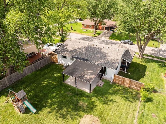 309 NE 88th Terrace, Kansas City, MO 64155