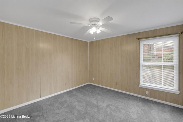 1954 Goldsmith Ln 3, Louisville, KY 40218