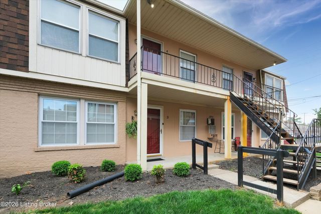 1954 Goldsmith Ln 3, Louisville, KY 40218