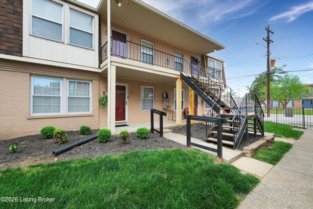 1954 Goldsmith Ln 3, Louisville, KY 40218