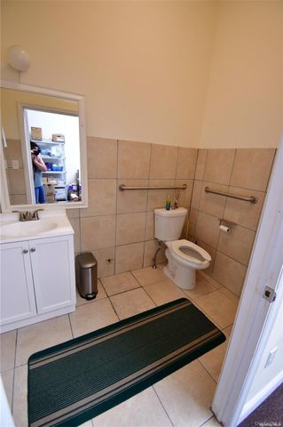 831 Merrick Road, Baldwin, NY 11510
