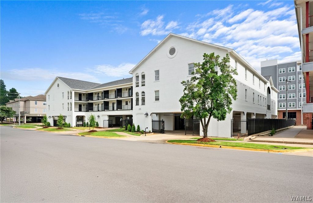 1228 8th 313, Tuscaloosa, AL 35401