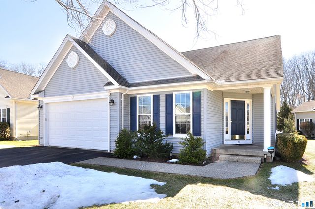 27 Grand Boulevard 27, Ellington, CT 06029